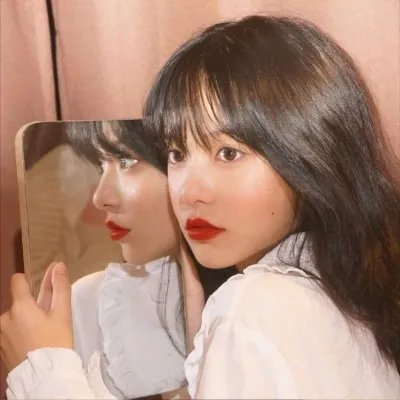 它在身后